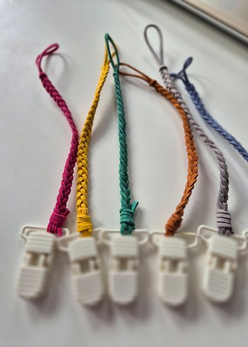 Renkli Bağlı Emzirme Aksesuarları - Görsel 2