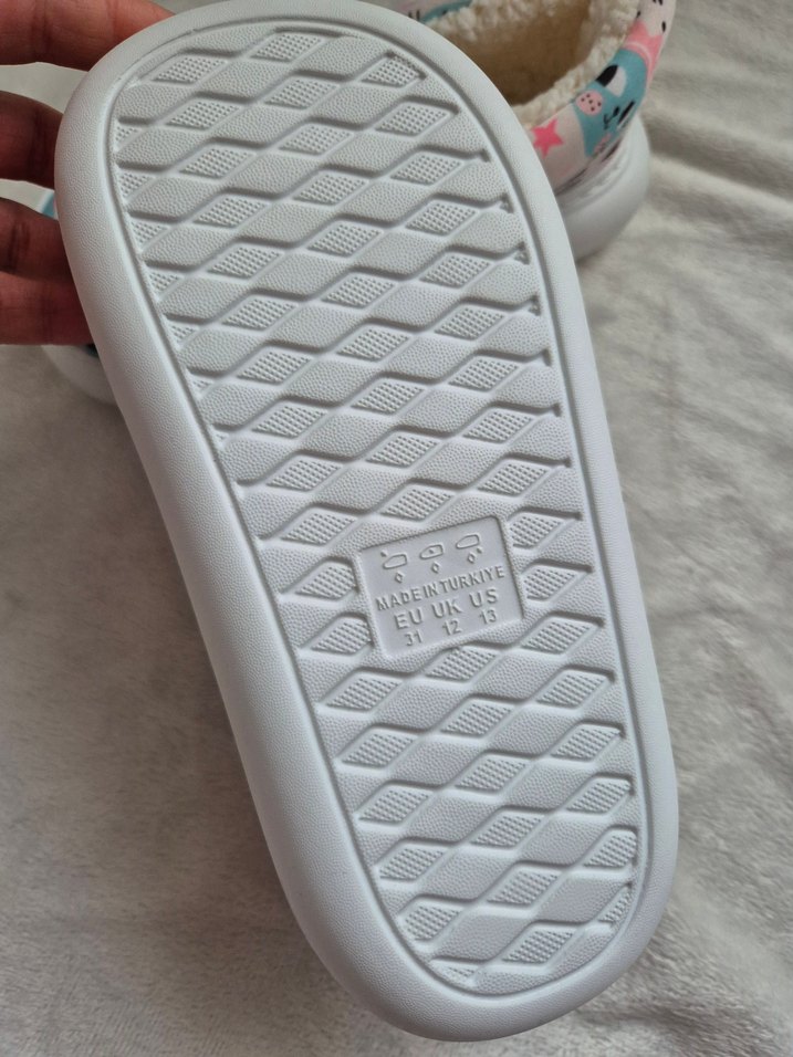 Kız Çocuk Peluş Detaylı Pembe Ev Terliği - Görsel 4