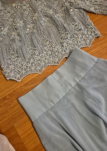 mavi Nakışlı Dantel Detaylı Uzun Elbise - Görsel 5