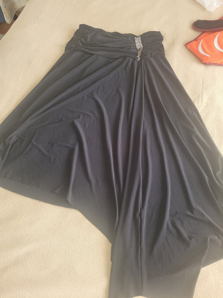 Siyah Uzun Dökümlü Abiye Etek - Görsel 5