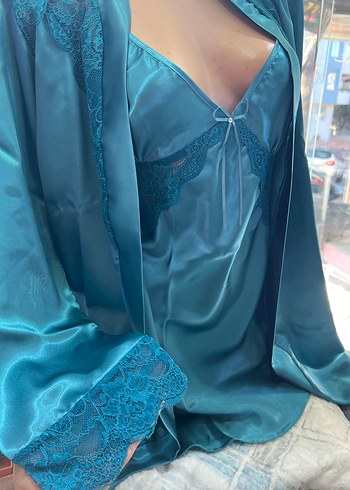 Saten İnce Askılı Kadın Gecelik - Görsel 3