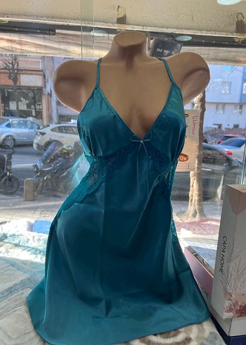 Saten İnce Askılı Kadın Gecelik - Görsel 6