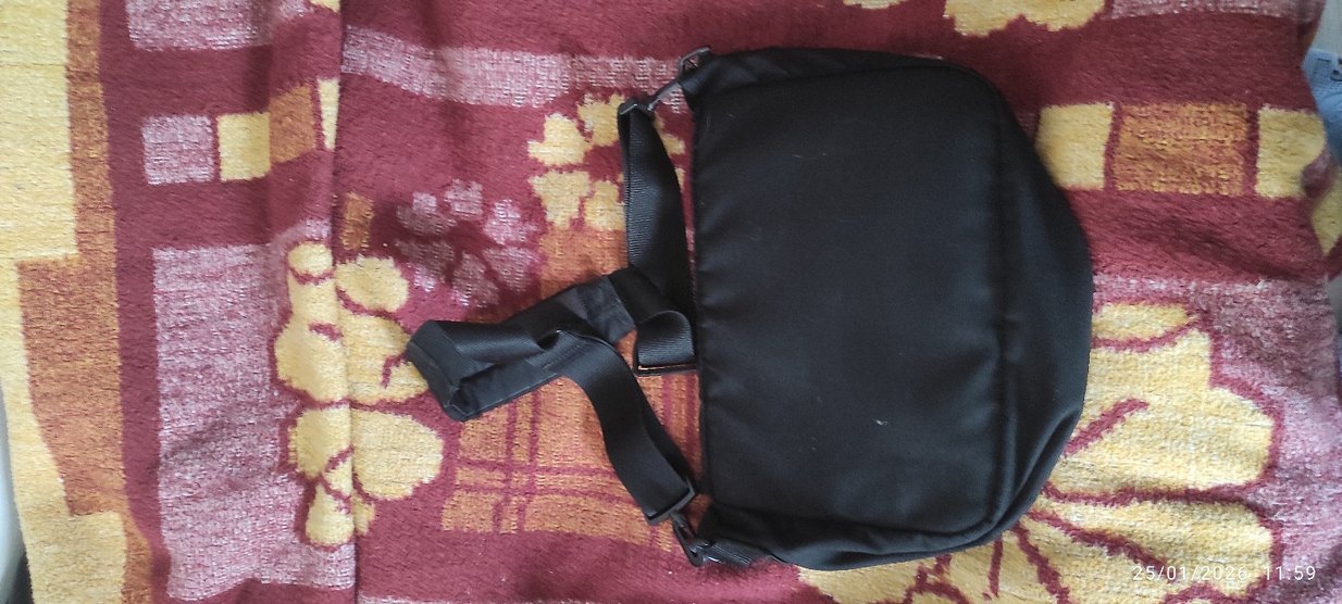 Eastpak postacı çantası - Görsel 4