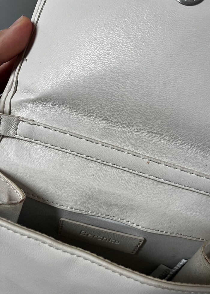 bershka krem gold zincir çanta - Görsel 2