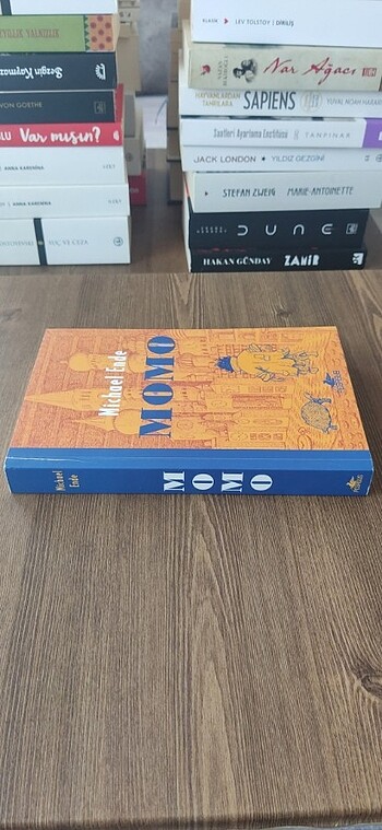  Beden Momo Michael Ende 