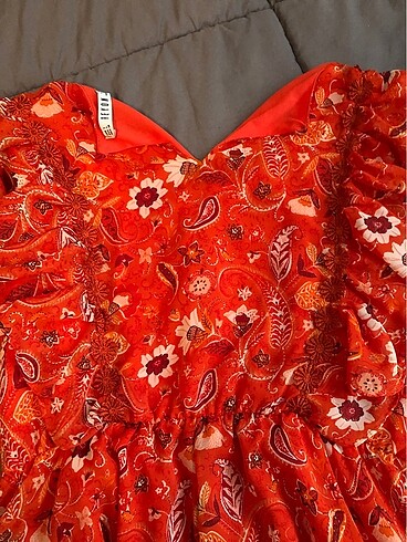 çiçekli elbise - Görsel 5