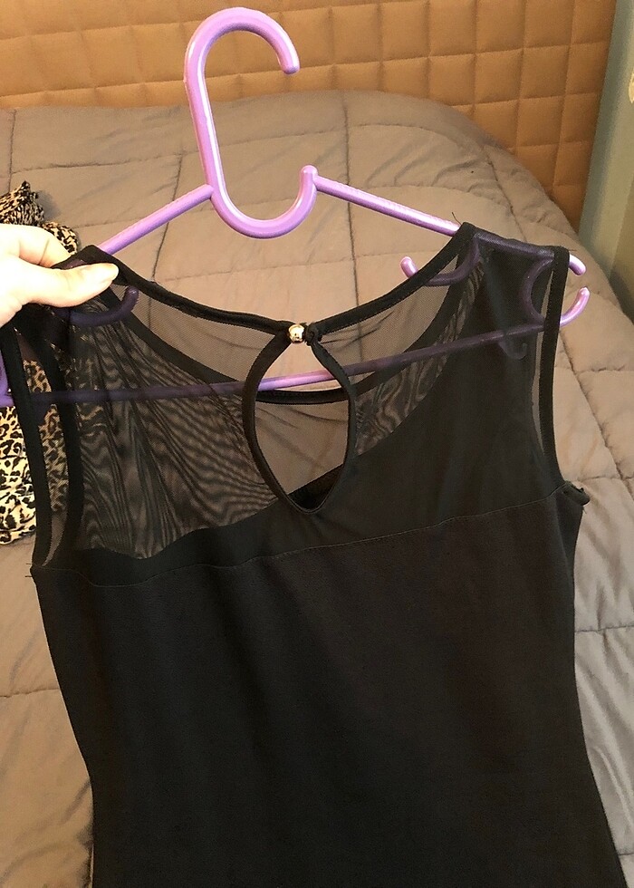 siyah taşlı abiye elbise - Görsel 4