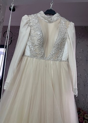 Uzun Kollu Beyaz Drape Detaylı Nişan Elbisesi - Görsel 7