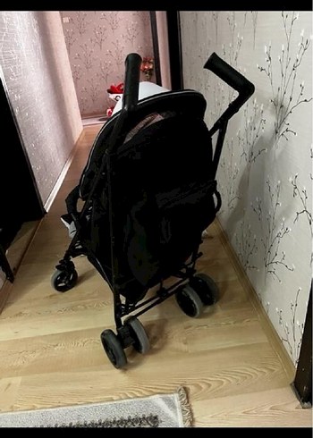 Gri Bebek Arabası Hafif ve Katlanabilir - Görsel 5