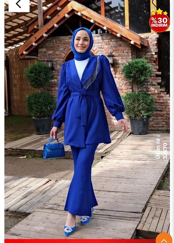 Zincir Detaylı Uzun Mavi Kadın Takım - Görsel 2