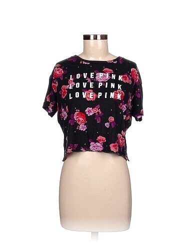 Victoria s Secret T-shirt %70 İndirimli.