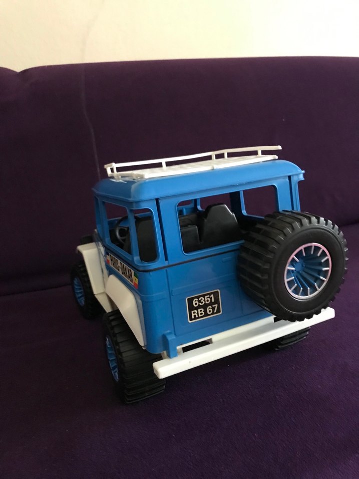 Renkli Mavi Paris-Dakar Oyuncak Araba - Görsel 3