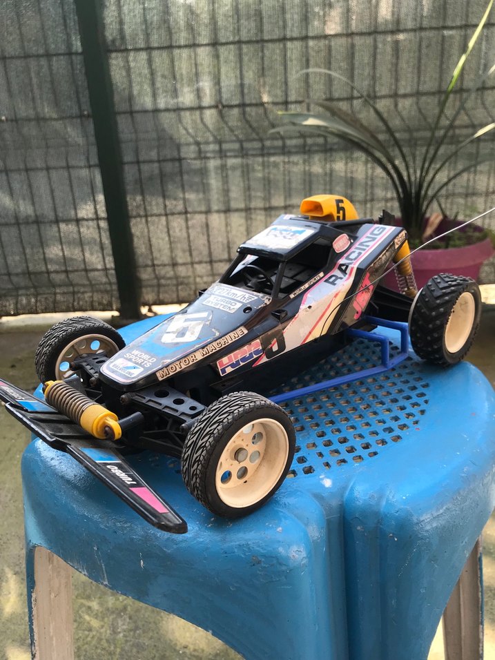 Kumandalı Koyu Mavi Yarış Oyuncak Araba - Görsel 2