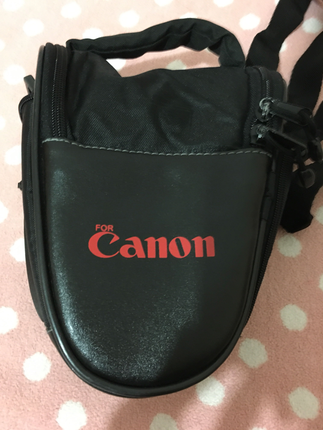 Canon fotoğraf makinası çantası