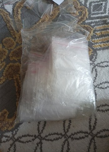 şeffaf poşet paket