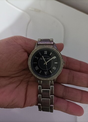 Michael Kors saat 