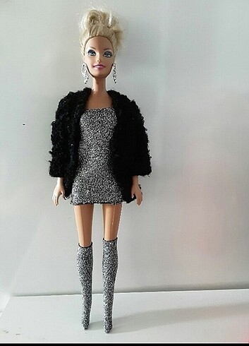 Barbie Barbi elbiseleri