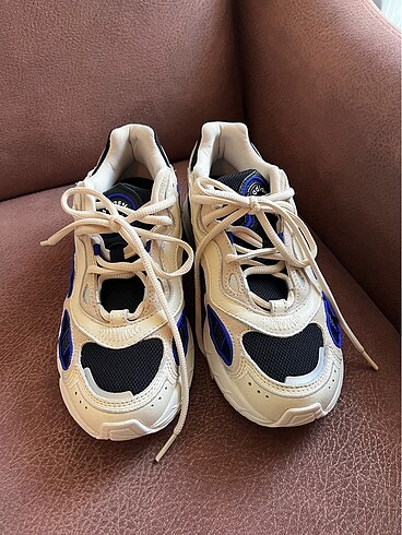 adidas kadın spor ayakkabı