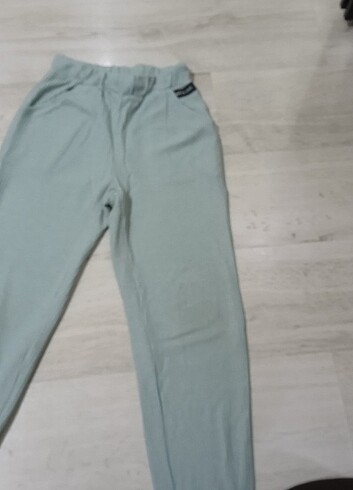 LC Waikiki Su yesili pantalon