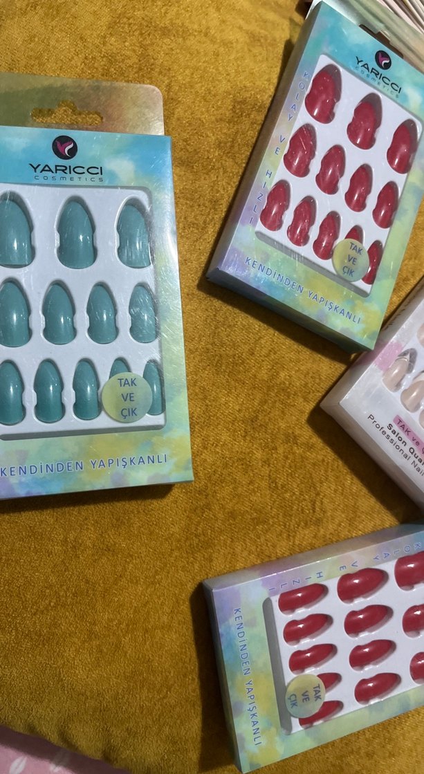 Renkli Pastel Kendinden Yapışkanlı Tırnak Seti - Görsel 2