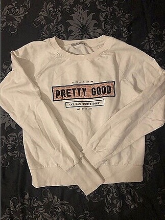Sweatshirt