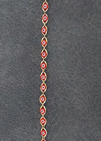 Kırmızı Nakışlı Zincir Detaylı Bileklik - Görsel 3