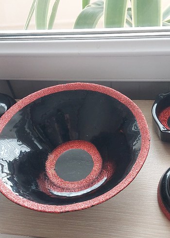 Kırmızı Siyah Parlak Vazo ve Dekoratif Set - Görsel 5