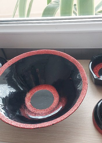 Kırmızı Siyah Parlak Vazo ve Dekoratif Set - Görsel 7