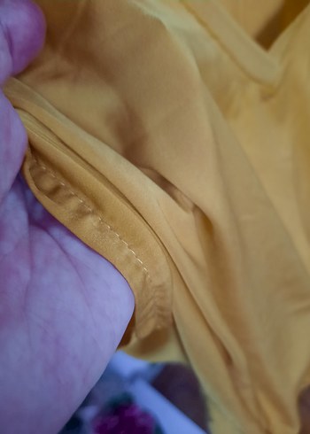 Zara Sarı V Yaka Bluz