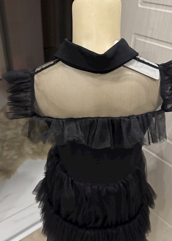 9 Yaş Beden Siyah Fırfırlı Gotik Çocuk Elbisesi