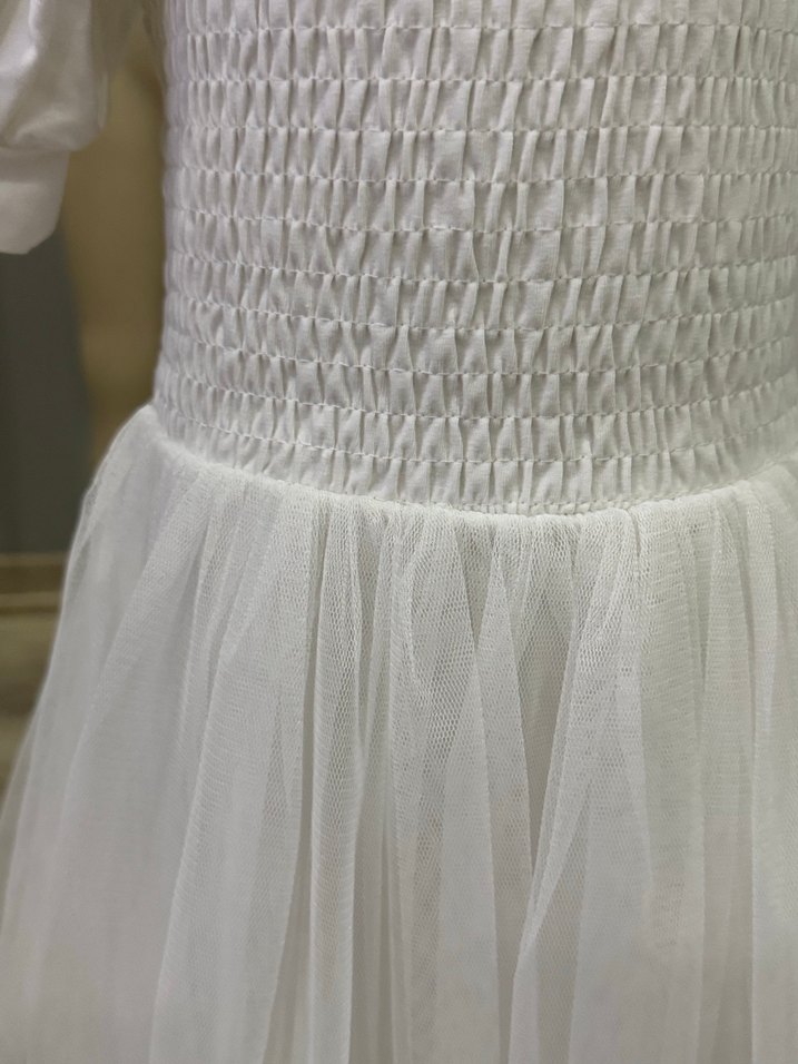 Kız Çocuk Beyaz Pamuklu  Elbise 4 yaş tır etiket 3 olabil - Görsel 4