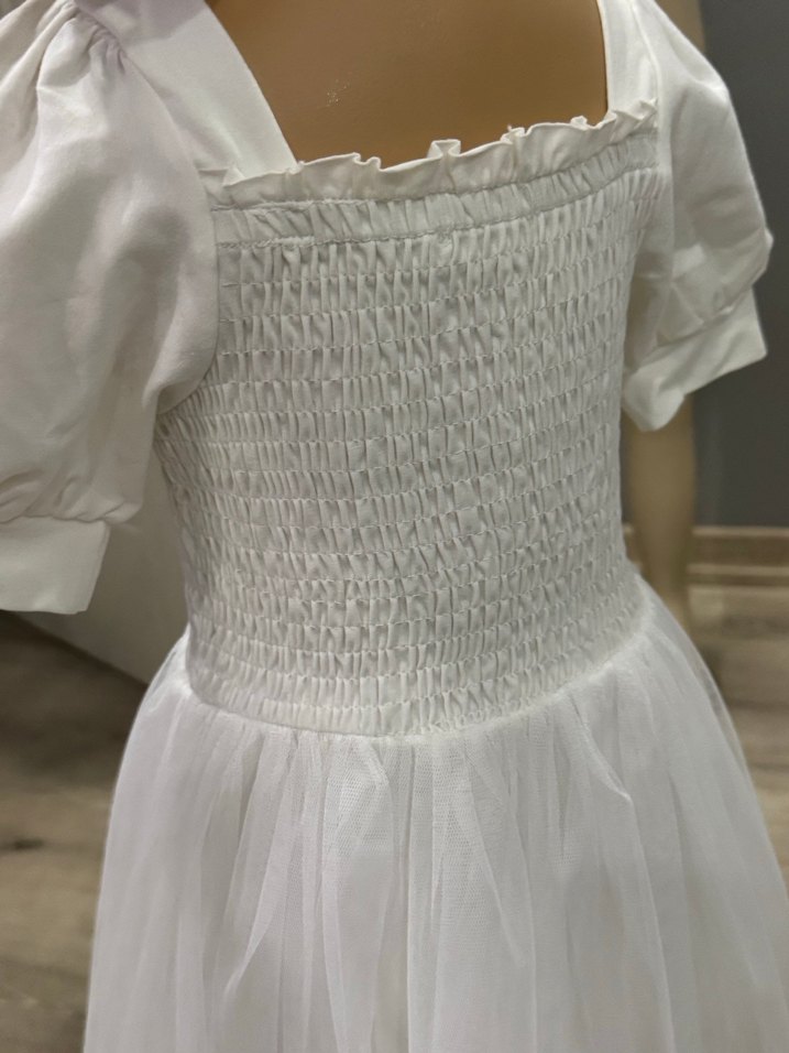 Kız Çocuk Beyaz Pamuklu  Elbise 4 yaş tır etiket 3 olabil - Görsel 5