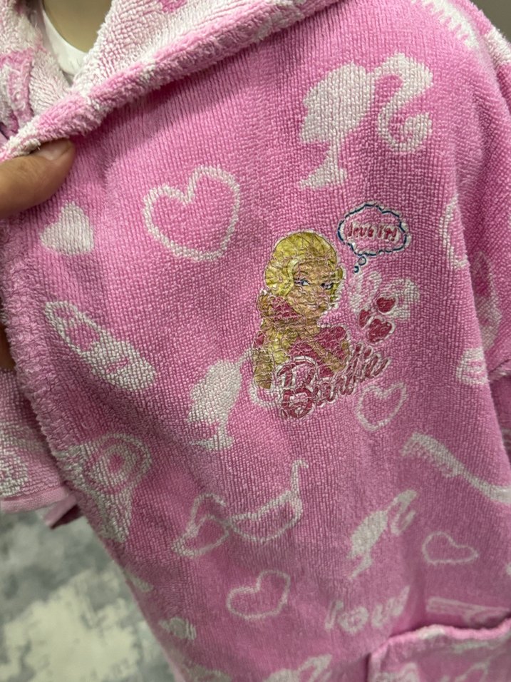 Kız Çocuk Pembe Desenli Polar Bornoz ve Havlu - Görsel 3