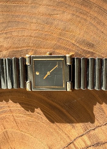 Beden Seiko 5D6110 bayan saati