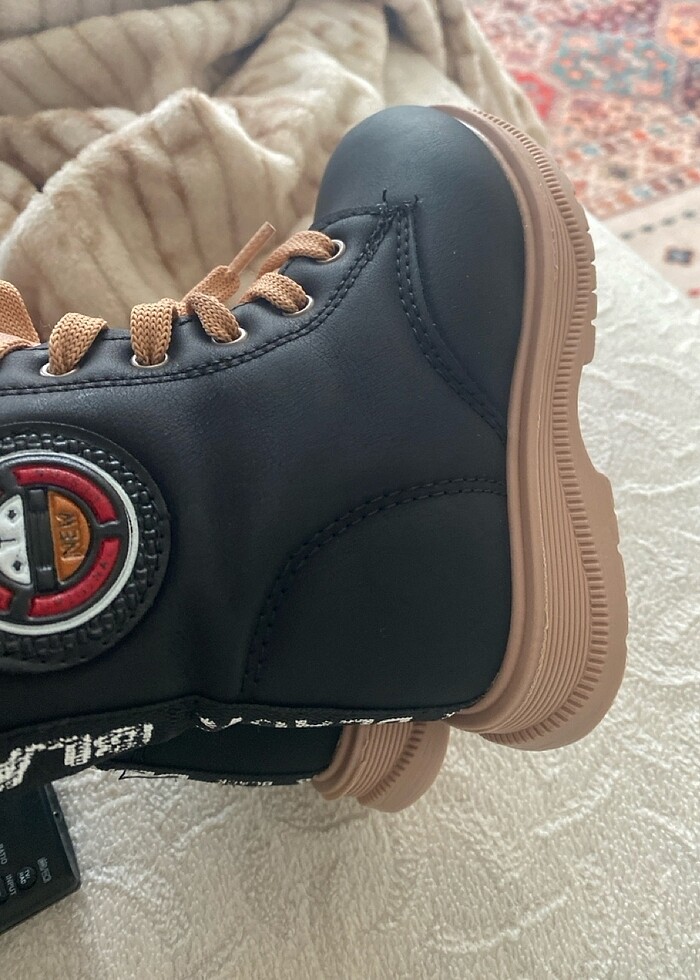 Çocuk bot - Görsel 5