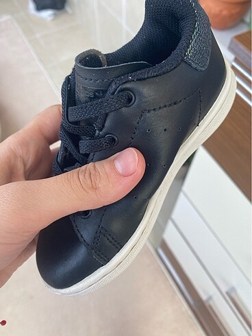 25 Beden siyah Renk Adidas çocuk ayakkabı orjinal