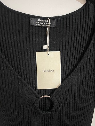 Bershka elbise hiç giyilmedi