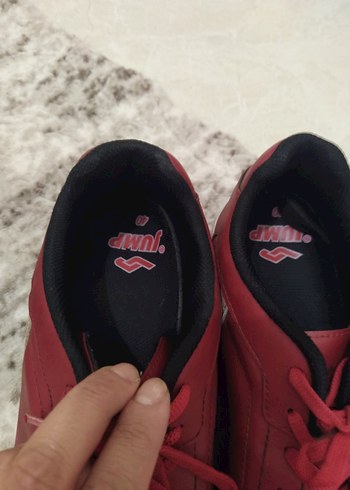 Jump Kırmızı Erkek Futbol Ayakkabısı Velcro