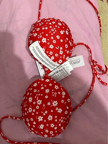Bikini üstü