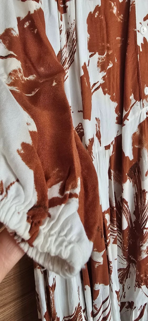 Drapeli V Yakalı Uzun Kahverengi Bohem Elbise - Görsel 4