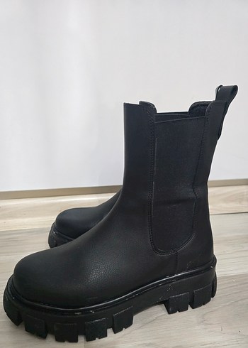 Siyah Platform Kadın Bot - Görsel 4