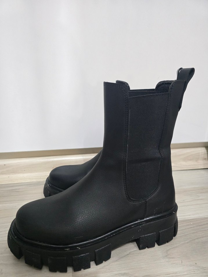 Siyah Platform Kadın Bot - Görsel 4