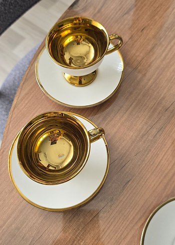 Parlak Beyaz ve Altın Detaylı Fincan 2 li - Görsel 2