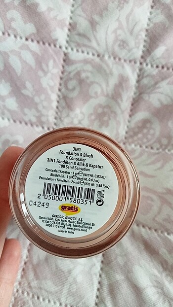 Beden Beaulis fondöten allık ve kapatıcı