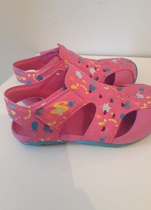 Skechers çocuk sandalet