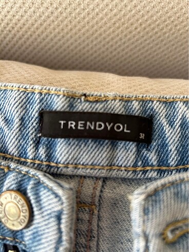 32 Beden mavi Renk Trendyolmilla Jean