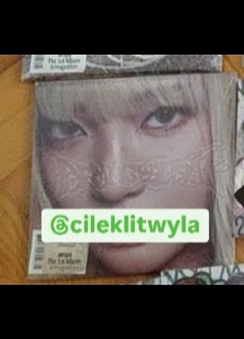 Aespa kitap album