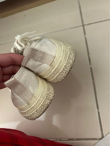 36 Beden Zara spor ayakkabı