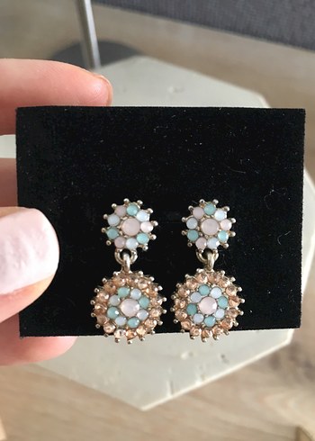 Accessorize Çiçek Desenli Vintage Küpe