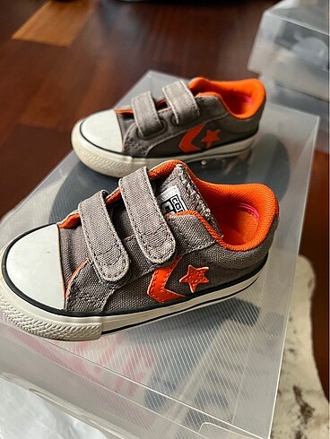 Converse marka spor ayakkabı